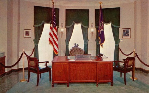 Herbert hoover library - herbert, west
